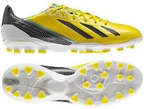 scarpe calcio adidas per campo sintetico