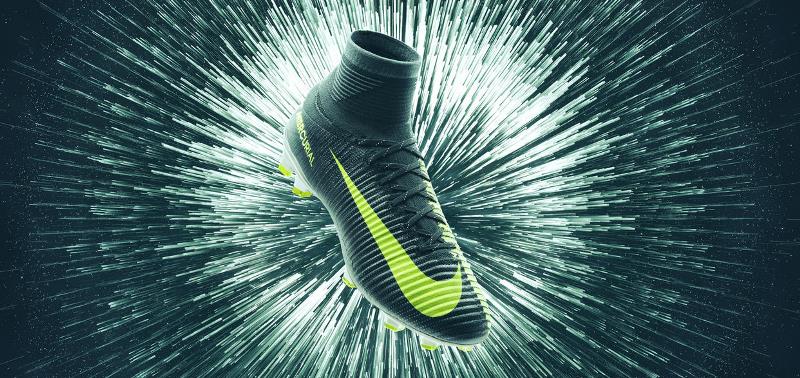 SCARPA DA CALCIO NIKE MERCURIAL SUPERFLY V