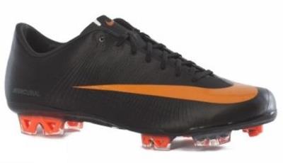 scarpe da calcio vecchie