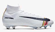 nuove scarpe da calcio nike 2019