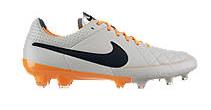 NIKE TIEMPO LEGACY