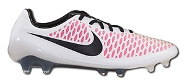 nuove scarpe da calcio nike