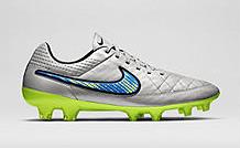 nuove scarpe da calcio nike tiempo legend v