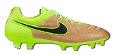 nuove scarpe da calcio tiempo legend v