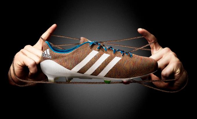 nuove scarpe da calcio adidas samba primeknit