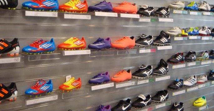 scarpe da calcio tacchetti bassi